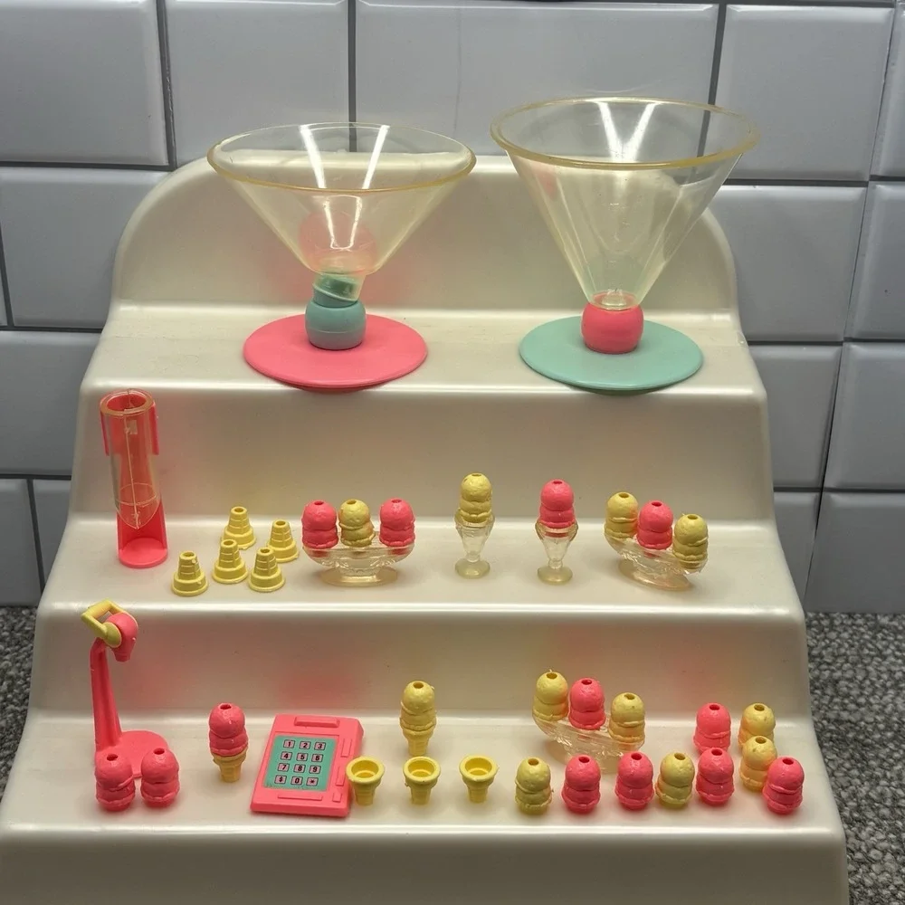 Vintage‎ 1987 Barbie Ice Cream Shop Cones Banana Splits More